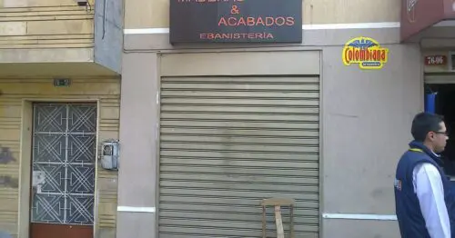 MADERAS & ACABADOS EBANISTERIA MADERAS & ACABADOS EBANISTERIA